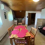 Kristaly Apartmanhaz Διαμέρισμα *