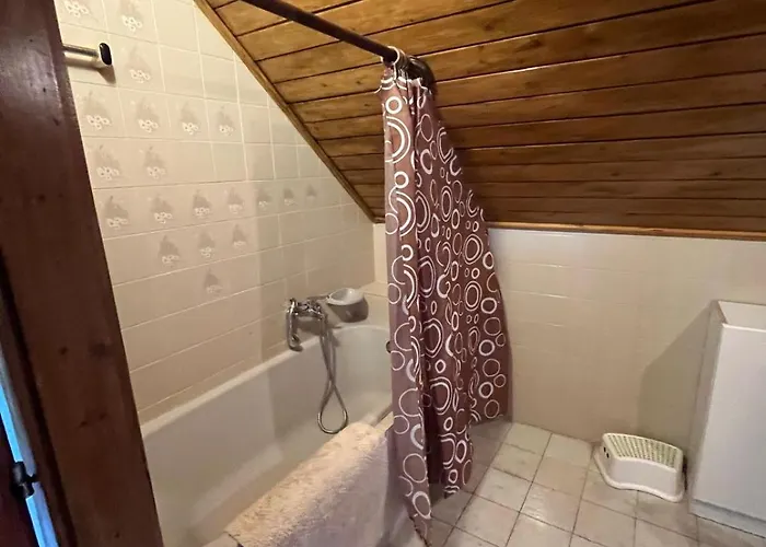 Kristaly Apartmanhaz Lägenhet *