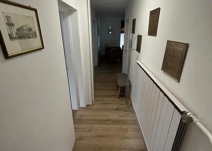 Kristaly Apartmanhaz Lägenhet Vonyarcvashegy