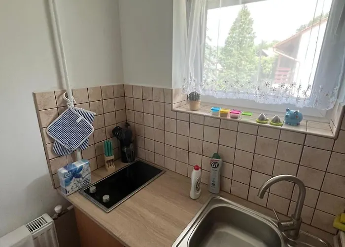 Kristaly Apartmanhaz * Vonyarcvashegy