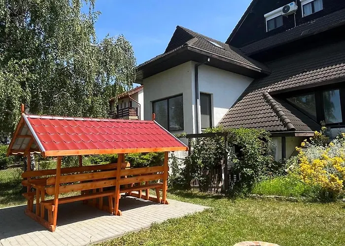 Lägenhet Kristaly Apartmanhaz